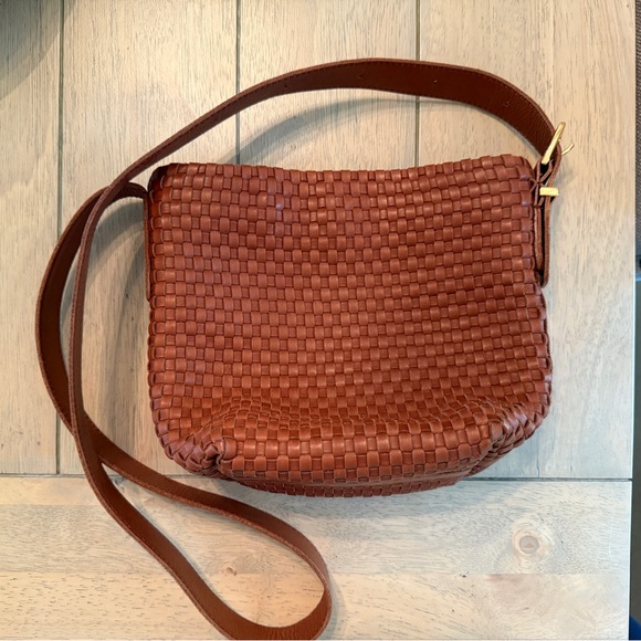 Madewell Brown Mini Bucket Tote with Textured Design - Picture 6 of 8
